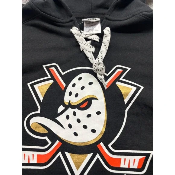 NHL Anaheim Ducks Mens Lace Up Hoodie Black Orange Graphic Sweatshirt Medium NEW - Picture 2 of 5